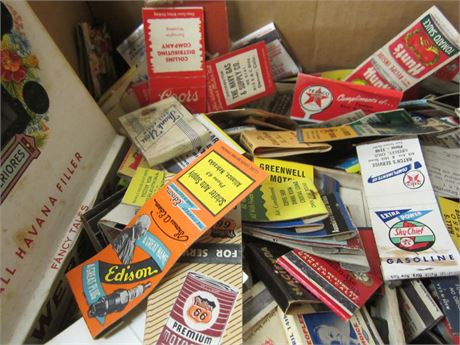 1930's & 40's Advertising Matchbook Collection 5 lbs