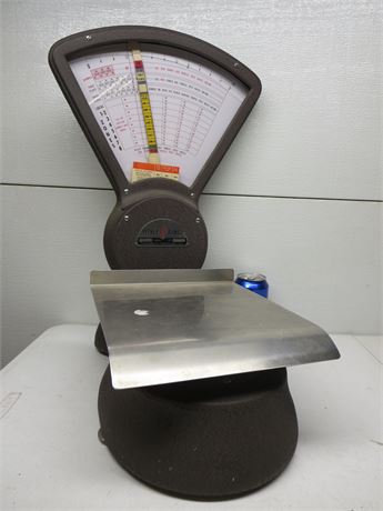 Pitney Bowes Post Office Scale (Previously sold but not picked up)